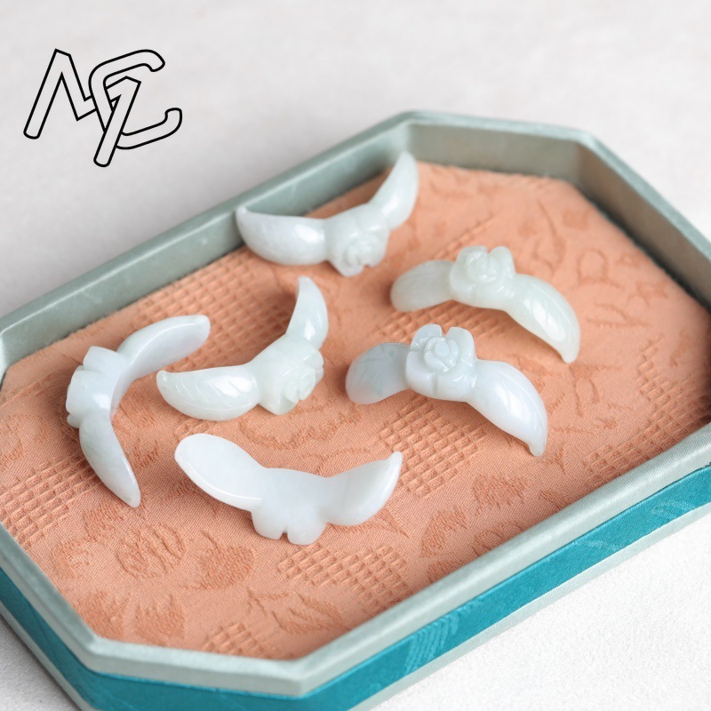 2 Stück natürlicher weißer Jad – Earrings Bewertung und Preis