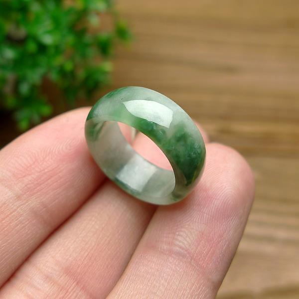 Grün Jade Ring Natürliche Edel – Rings Bewertung und Preis
