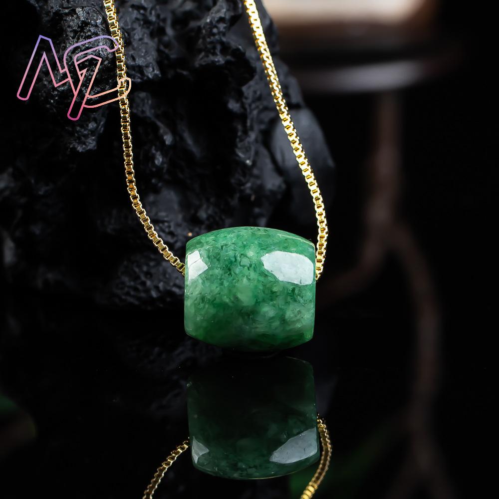 Natürliche echte Jade Perlen A – Necklaces Bewertung und Preis