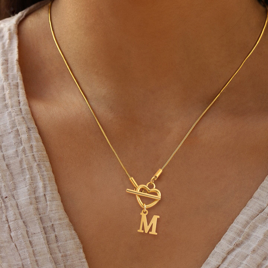Modische A-Z Initial Herzanhän – Initial Letter Necklace 18K Gold Bewertung und Preis